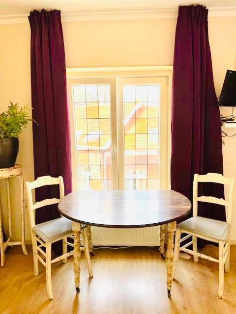 Bed and Breakfast Blief Bie De Mam Echt Екстер'єр фото